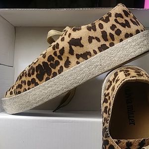 Olivia Miller women's lace up Sneakers Size 11